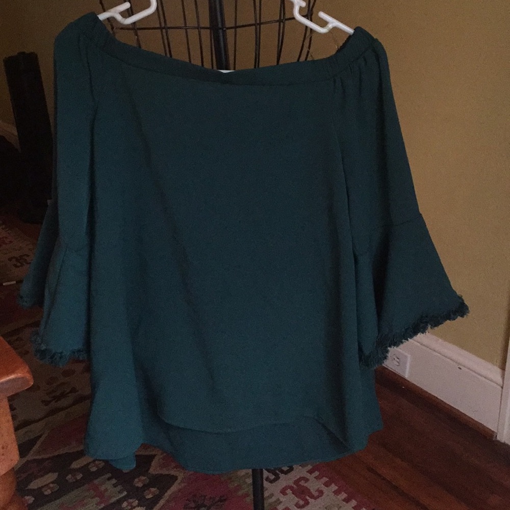 Gorgeous Boutique-Brand Emerald Green Blouse